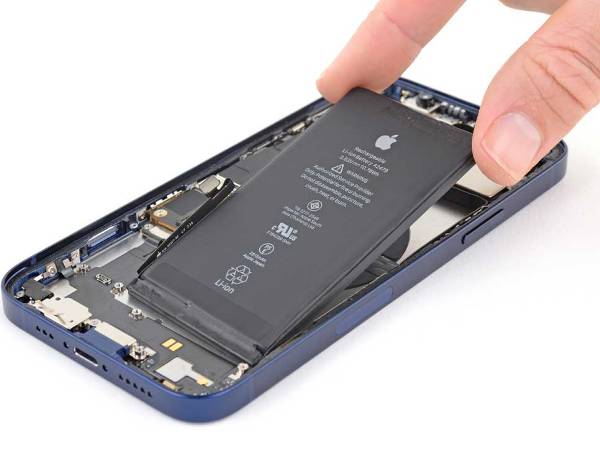 iPhone Battery Replacement Price