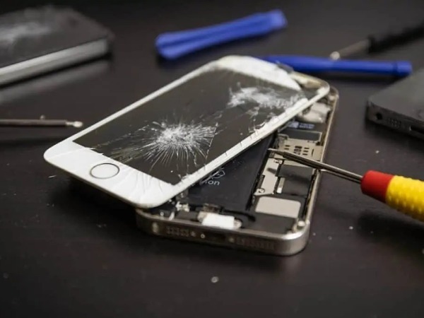 Understanding Different Types of Phone Screen Damage and Repairs